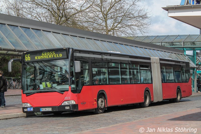 31) 0523-22,VHH-SWN,JNS.jpg